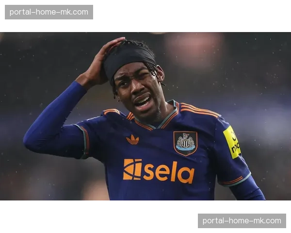 阿斯顿维拉1-0小胜纽卡斯尔，稳固积分榜第五位置